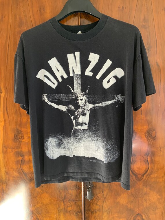 Rare 1990 Brockum Danzig Uncensored t shirt misfi… - image 2