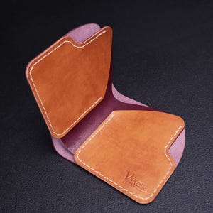 Carteira Bifold Feita à Mão em Couro ITALICO/Melhor presente para ele e para ela/Couro Curtido Vegetalmente “ITALICO” Conceria Puccini/Vaksin Leathercraft
