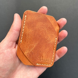 Cartera minimalista de cuero hecha a mano / Cuero curtido vegetal color coñac de Italia / Cosido a mano / El mejor regalo para él y para ella / Vaksin Leathercraft