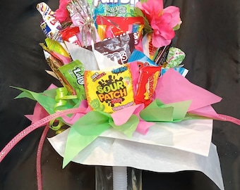 RECITAL GIFT, Hand Held Candy Bouquet, Dance Recital Gift, Graduation Gift, Graduation Bouquet, Gift For Girls, Custom Candy Bouquet