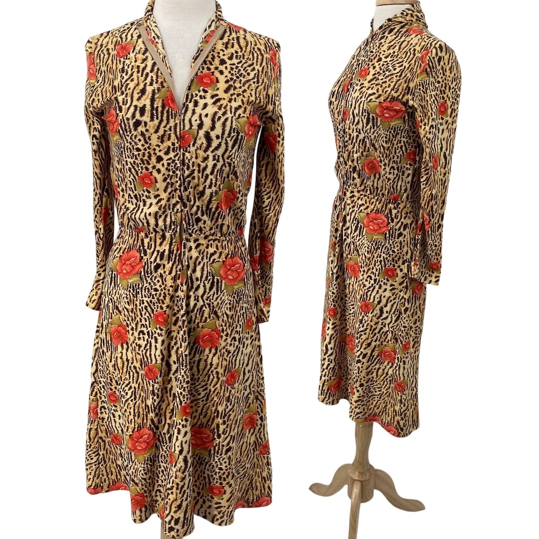 Vintage Leopard Art Print Long Sleeve Hooded Dress main image 1