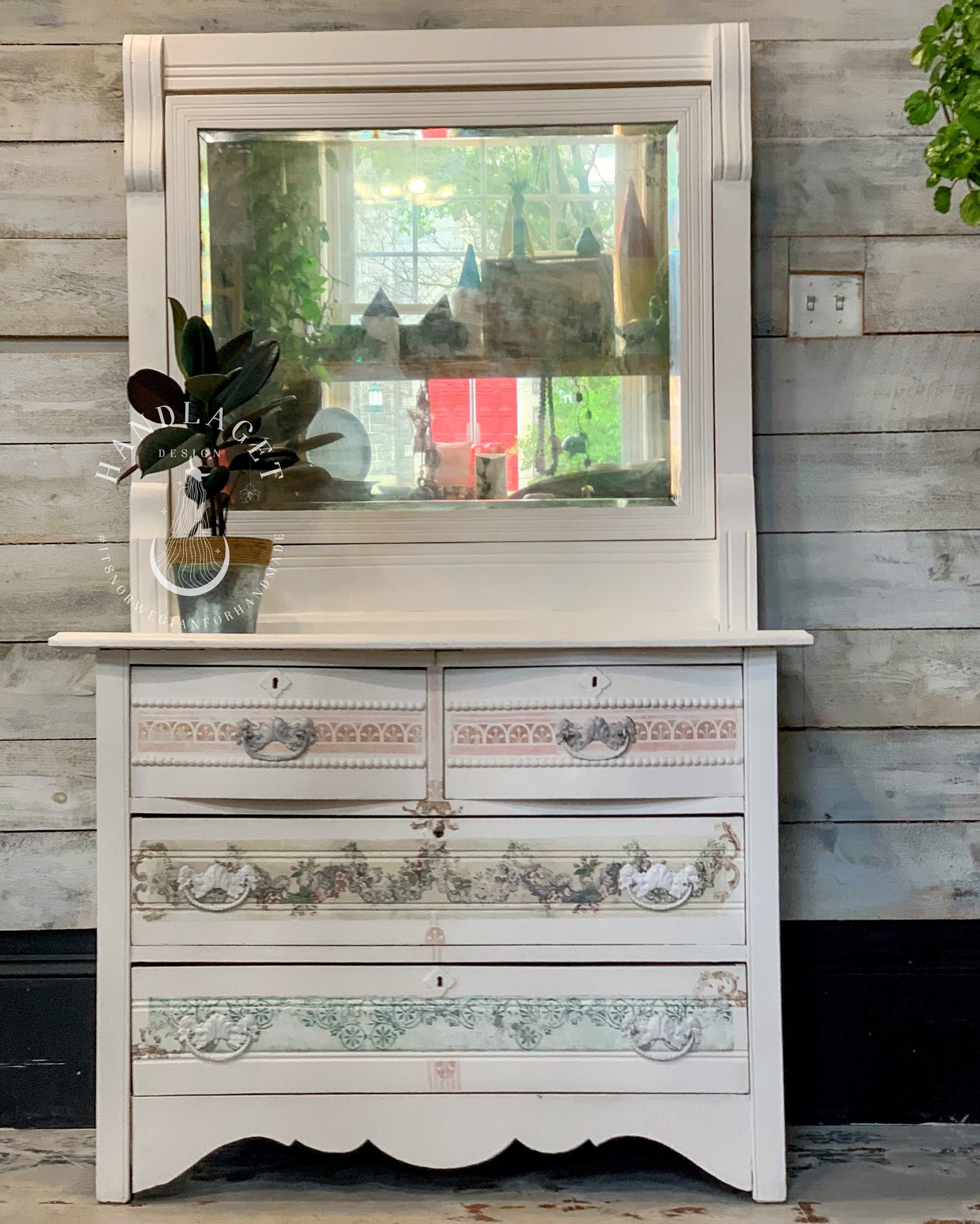 Antique White Dresser With Mirror