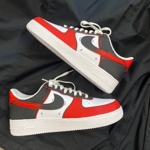 Basket Nike AF1 personnalisées, custom Rouge/Noir cartoon
