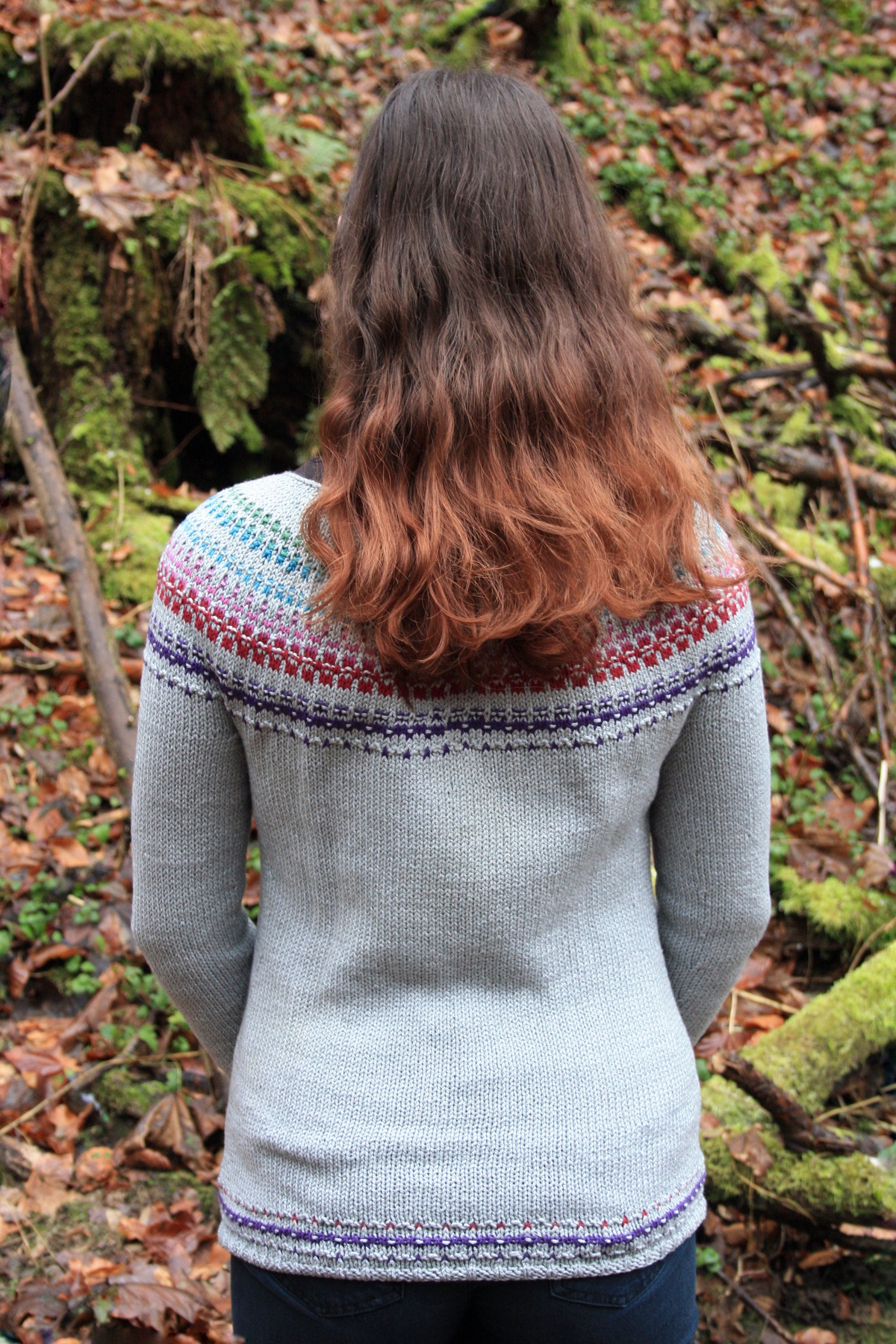 トップス YOKE 23SS GRADATION PRINTED SWEATER トップス YOKE 23SS GRADATION PRINTED SWEATER YOKE