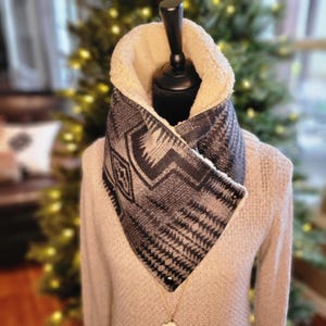 Wool neck cowl, neck warmer, wool neck scarf, Wild rag