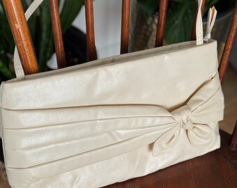 Vintage Cream/Pale Yellow Faux Leather Purse with Bow Detail