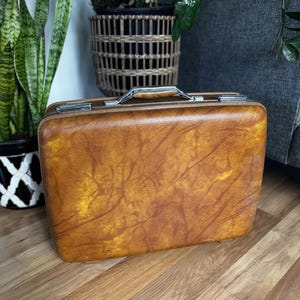 Vintage Brown Marbled Retro American Tourister Hard Case Suitcase Luggage