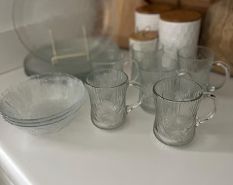 Vintage Clear Arcoroc Canterbury Crocus Dinner Plates | Bowls | Coffee Mugs - SOLD INDIVIDUALLY