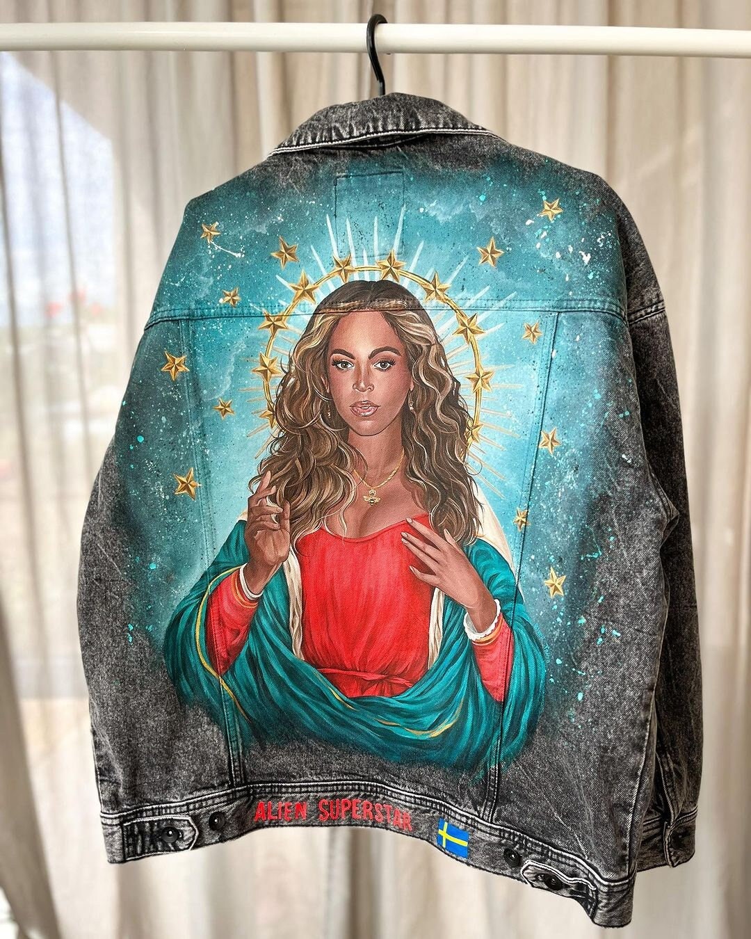 Handmade Denim Jacket, Hand-painted , Portrait of Beyoncé, Customized ...