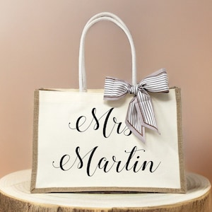 Personalized Bridesmaid Gift Bag, Custom Burlap Gift Bag, Beach Tote Bag, Bachelorette Party Bag, Bridesmaid Proposal Gift, Beach Bag