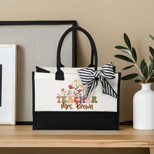 Wildflowers Teacher Name Tote Bag, Custom Teacher Burlap Tote, Personalized Teacher Tote, Gift For Teacher, Cute Teacher Appreciation Gifts