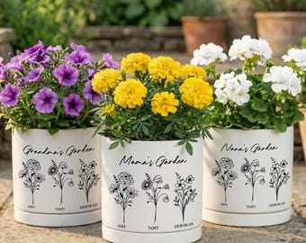 Grandmas Garden Personalized Flower Pot, Birth Flower Gift for Mom, Birthday Gifts for Nana from Grandkids, Mom's Garden Pot