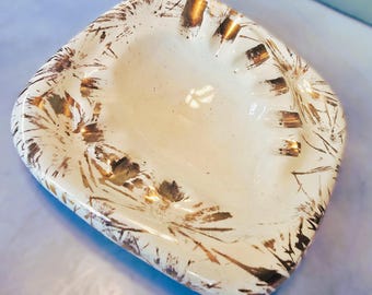 Vintage Ceramic Pottery Ashtray GOLD STAR BURST Ashtray  (Rare)