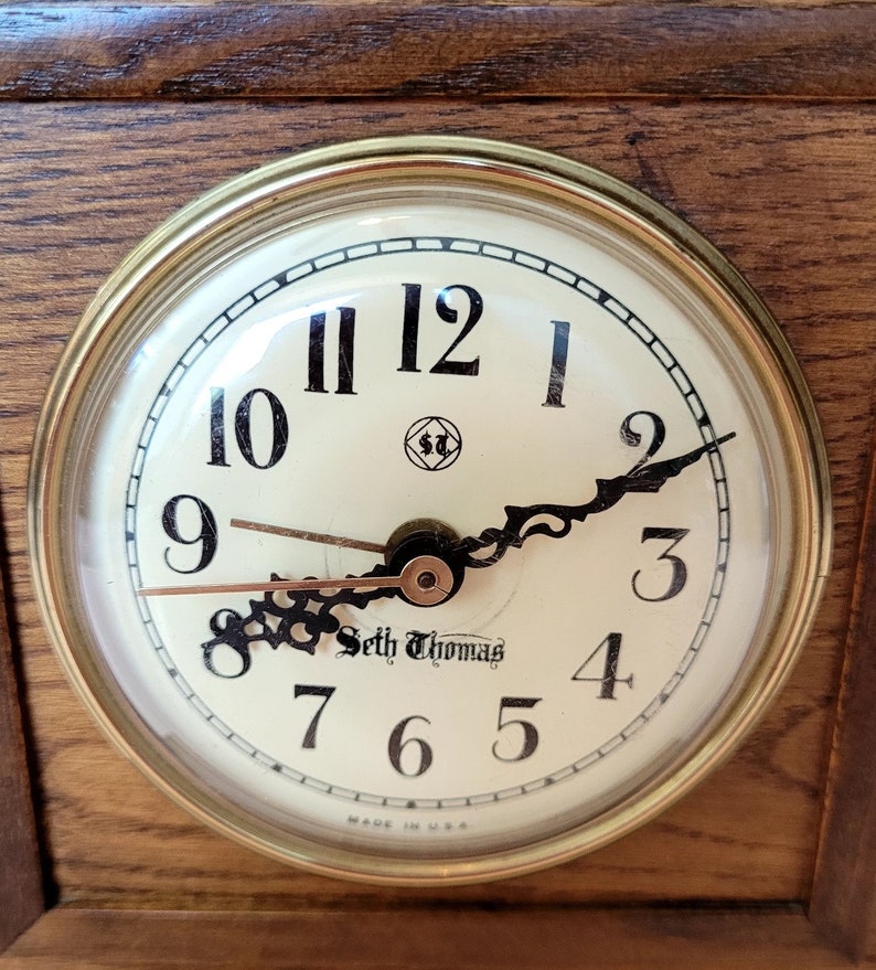 Seth Thomas Clock, Vintage Electric Clock With Alarm for Any Room in