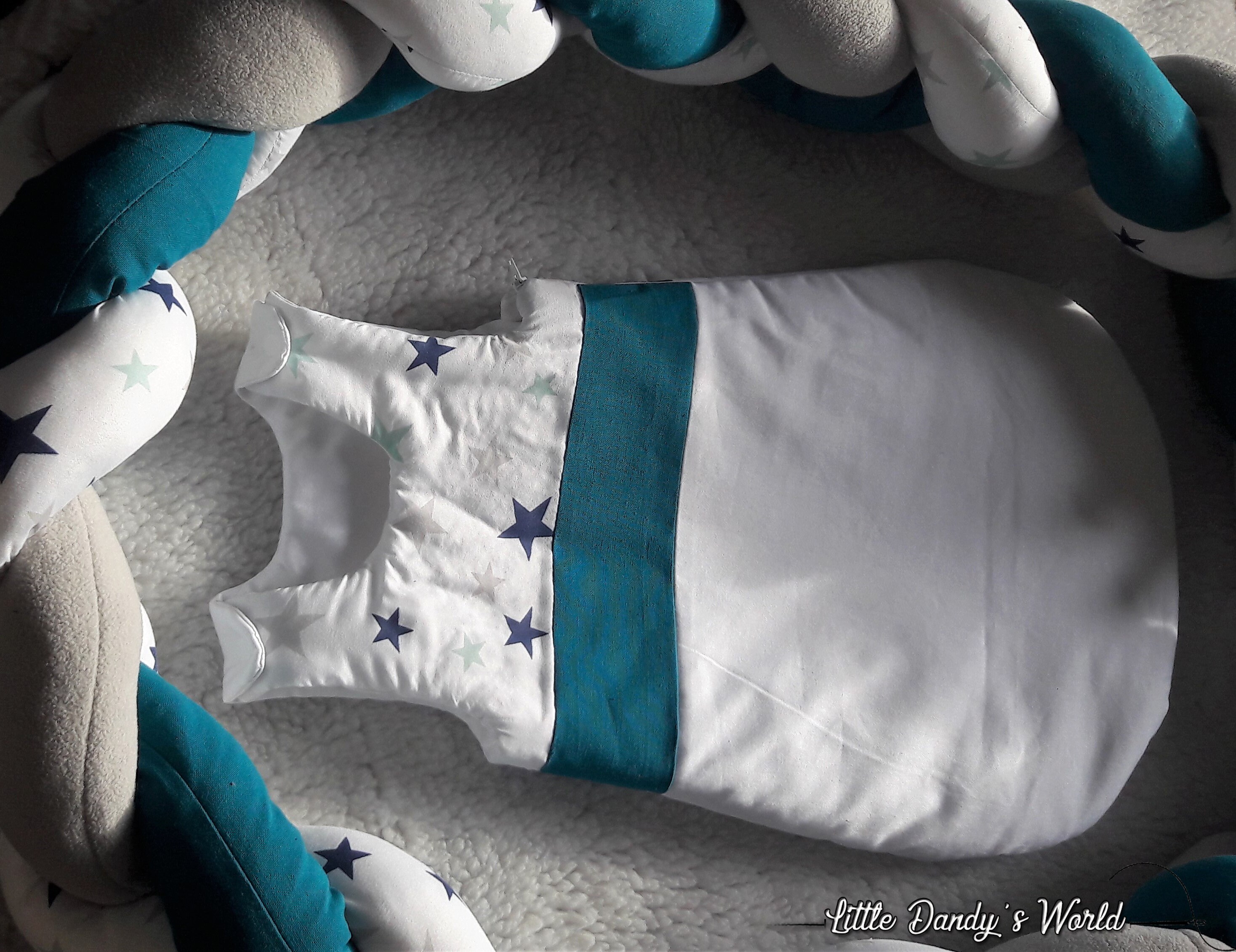 Baby Sleeping Bag & Braid Bed Bumper 0/6M Winter Handmade/Gigoteuse, Turbulette Bébé et Tour de Lit 