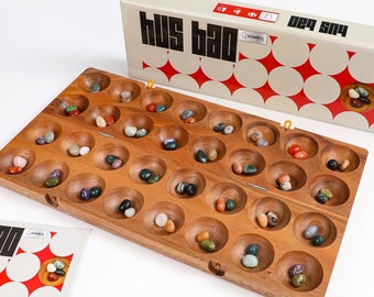 HUS BAO, stone game, bean game, semi-precious stones, mancala, kalaha, family game, wooden board game