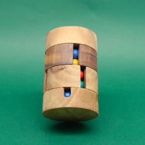 REVOLVE - exciting rotating puzzle