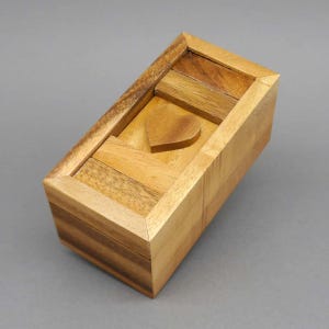 TREASURE CHEST - great gift box