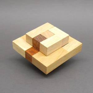 DOUBLE UT - difficult interlocking puzzle