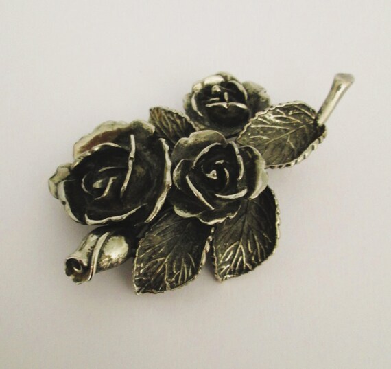 Botticelli Vintage Signed Rose Brooch View 3