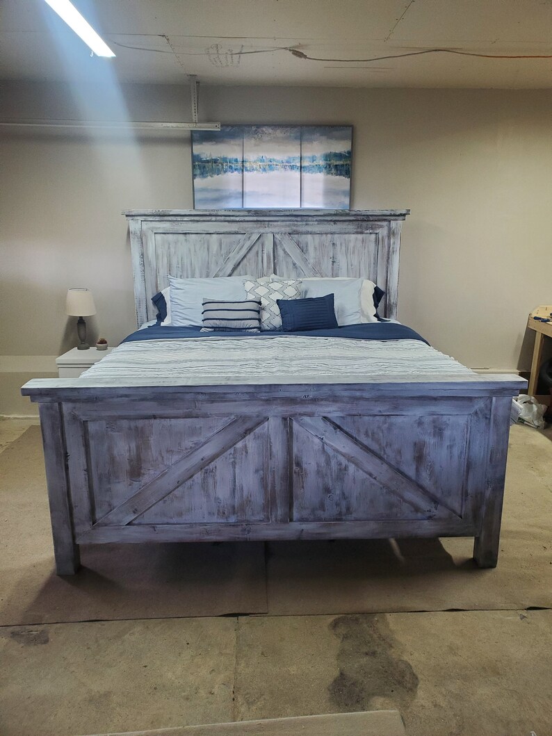 Farm House Bed Frame Free Shipping Diy Bed Frame Rustic Farmhouse Wood