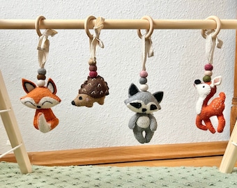 Play arch pendant made of felt I play arch pendant forest animals I fox raccoon hedgehog deer I play trapeze pendant I baby toys