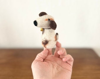 Cute finger puppet dog made of felt I finger play I farm animal I dogs I toys Montessori I tell stories