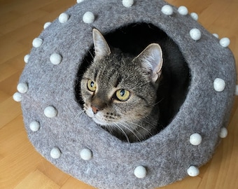 Cat cave I cat bed I cat house I pet bed I pet house I cat furniture I pet bed