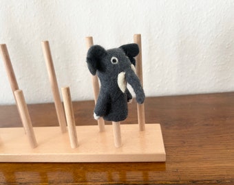 Cute finger puppet elephant made of felt I finger game I safari I African animals I toy Montessori I telling stories