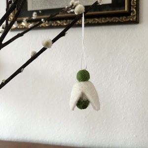 Felted snowdrop I Decoration Easter bouquet I Easter decoration I Spring decoration I Bouquet I Window decoration I Pendant felt