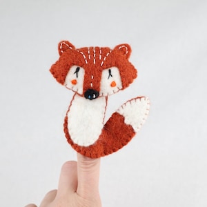 Cute felt fox finger puppet | Finger play | Woodland animals | Red fox | Montessori toy | Storytelling