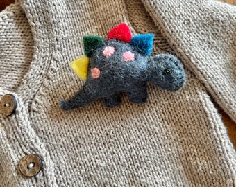 Felt pin brooch dinosaur Stegosaurus prehistoric