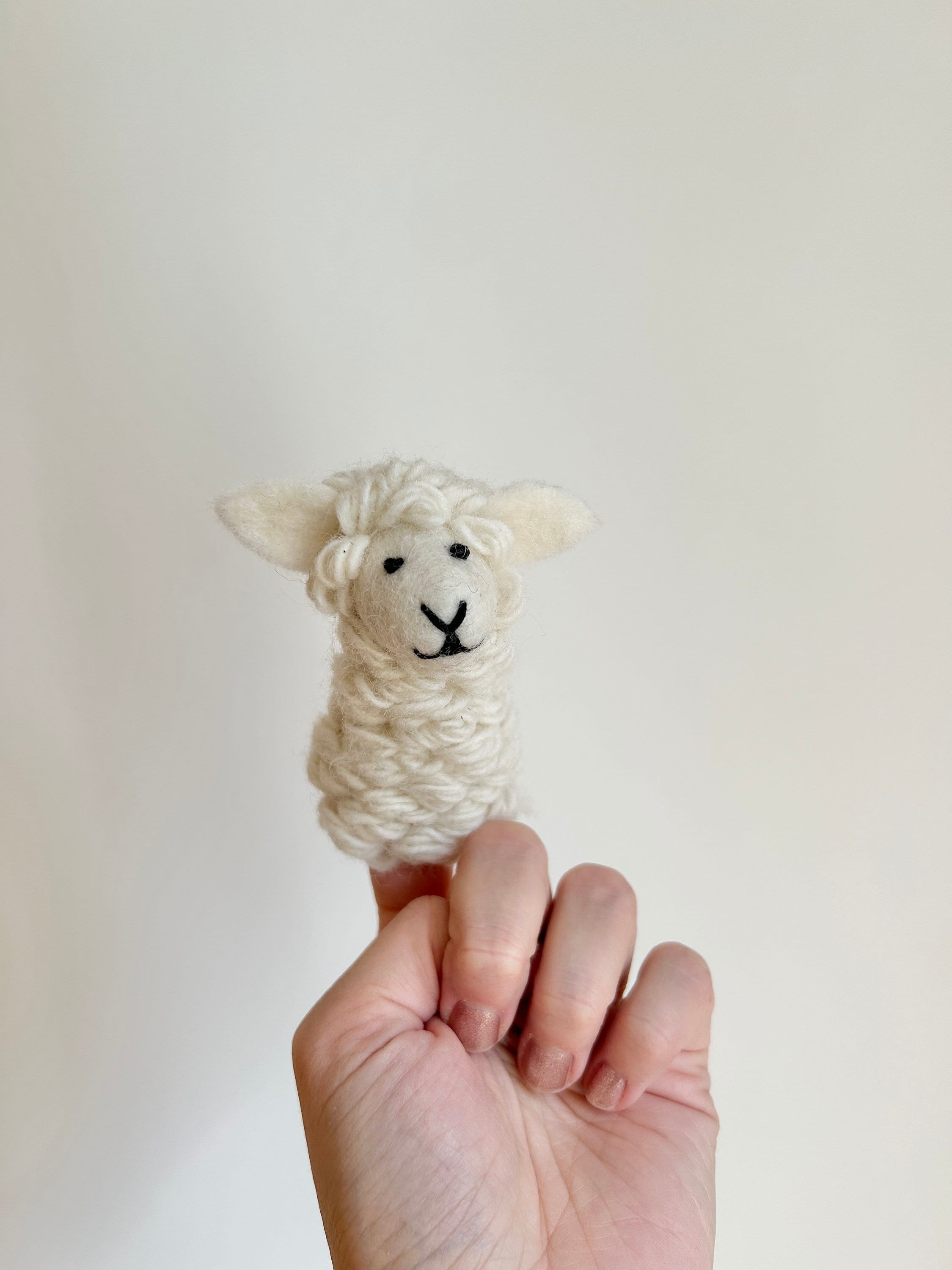 Sheep finger puppet hotsell