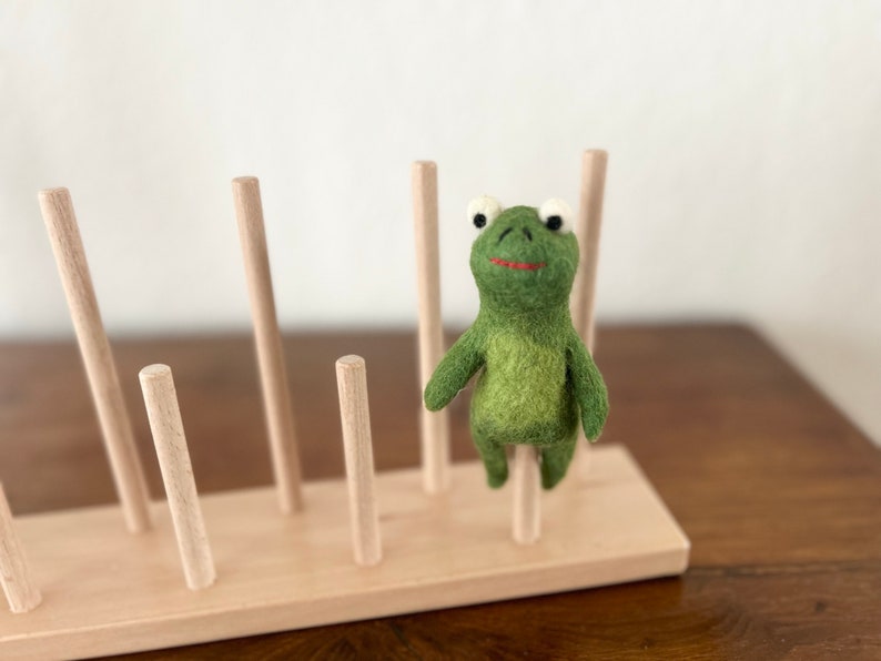 Niedliche Fingerpuppe Frosch aus Filz I Fingerspiel I Waldtiere I heimische Tiere I Spielzeug Montessori I Geschichten erzählen Bild 2