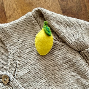 Felt pin lemon I Children&#39;s brooch I Colorful brooch I Felt accessory I Gift idea I Fruity jewelry