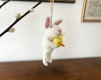 Pendant rabbit with chicks I Easter decoration I Easter decoration I I Easter bouquet I Felt decoration Easter I Easter bunny made of felt I Spring I Carrot felt