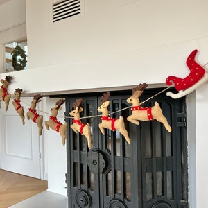 Christmas garland made of felt I Reindeer made of felt I Christmas sleigh I Rudolf decoration I Christmas decoration I Felt reindeer with bells
