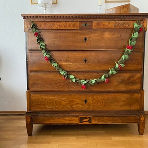Christmas garland mistletoe red berries made of felt handmade I Christmas decoration I Christmas