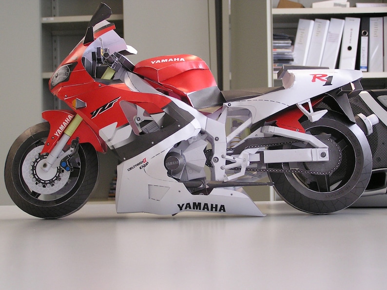 Yamaha YZFR1 Realistic Papercraft 3D Paper Model, Motorcycle, Paper