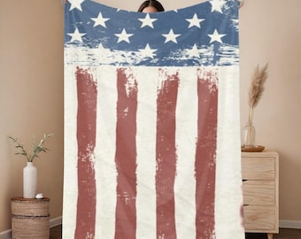 American Flag Plush Blanket: Patriotic Home Decor
