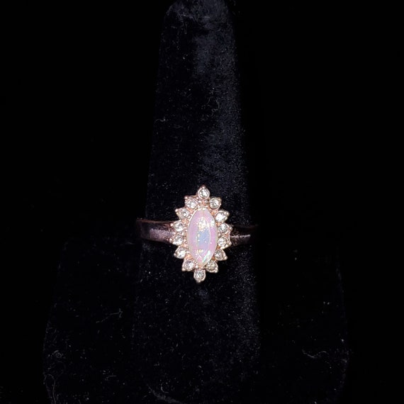Vintage Pink Opal Like Stone Ring Gold Tone - image 5