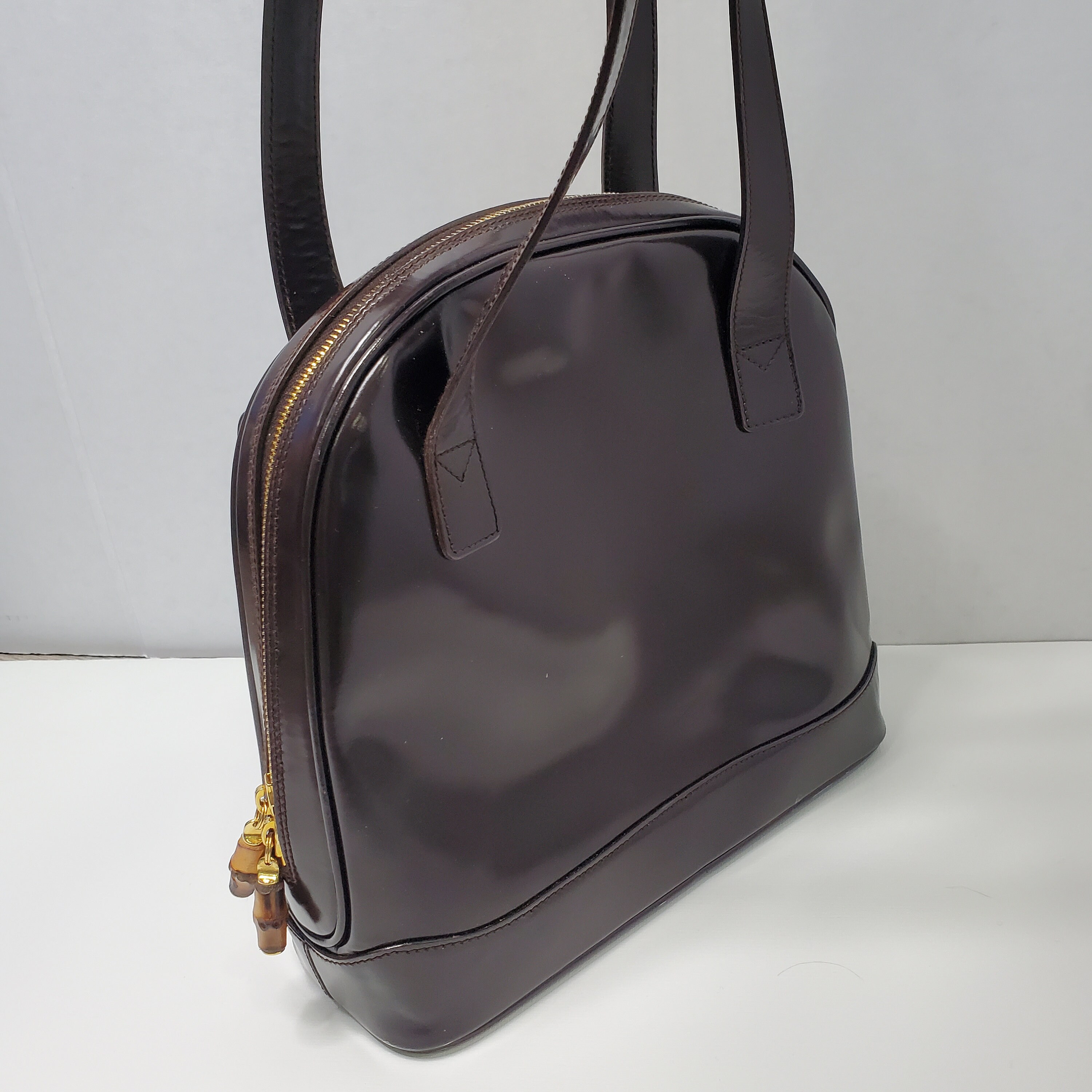 GUCCIベロアvintageバッグ✦ RARE Vintage Gucci Bamboo & Black Patent Leather Satchel Bag