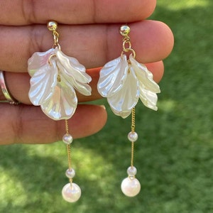 Petal dangle earrings | Petal earrings | White flower drop earrings |Floral drop earrings |  |Elegant flower earrings | Boho flower earrings