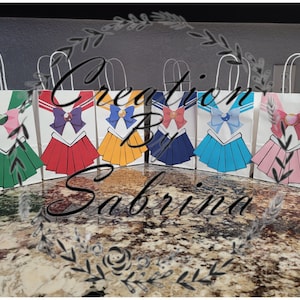 12 Goodie bags