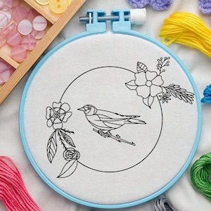 Bird embroidery design, bird and flower wreath hoop, embroidery pattern