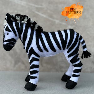 Zebra de feltro * Molde digital para costura em PDF * Animais de pelúcia da savana