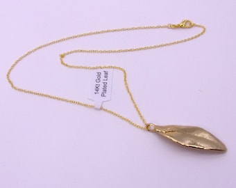 Gold Plated Leaf,14Kt Gold Plated Bay Leaf,1970s New Old Stock Gold Plated Leaf Necklace