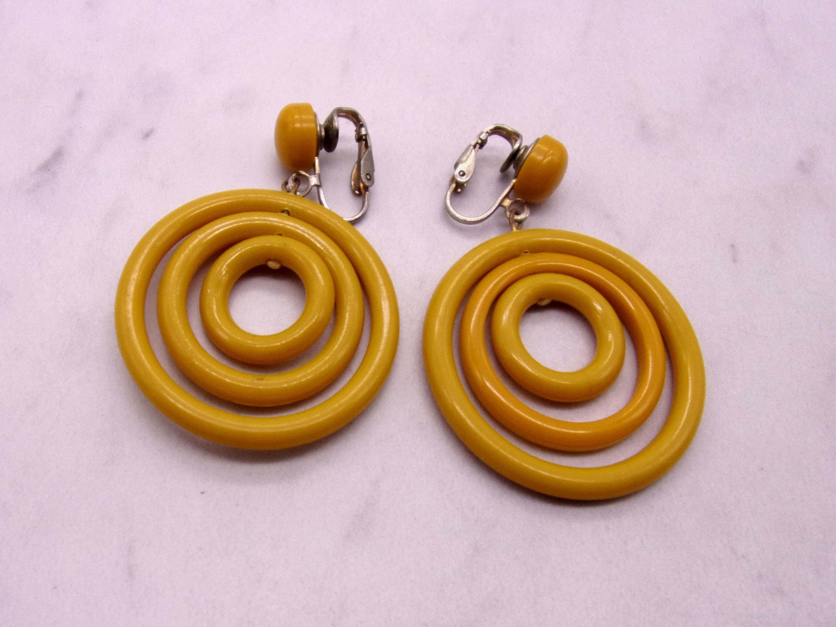 Bakelite earrings deals