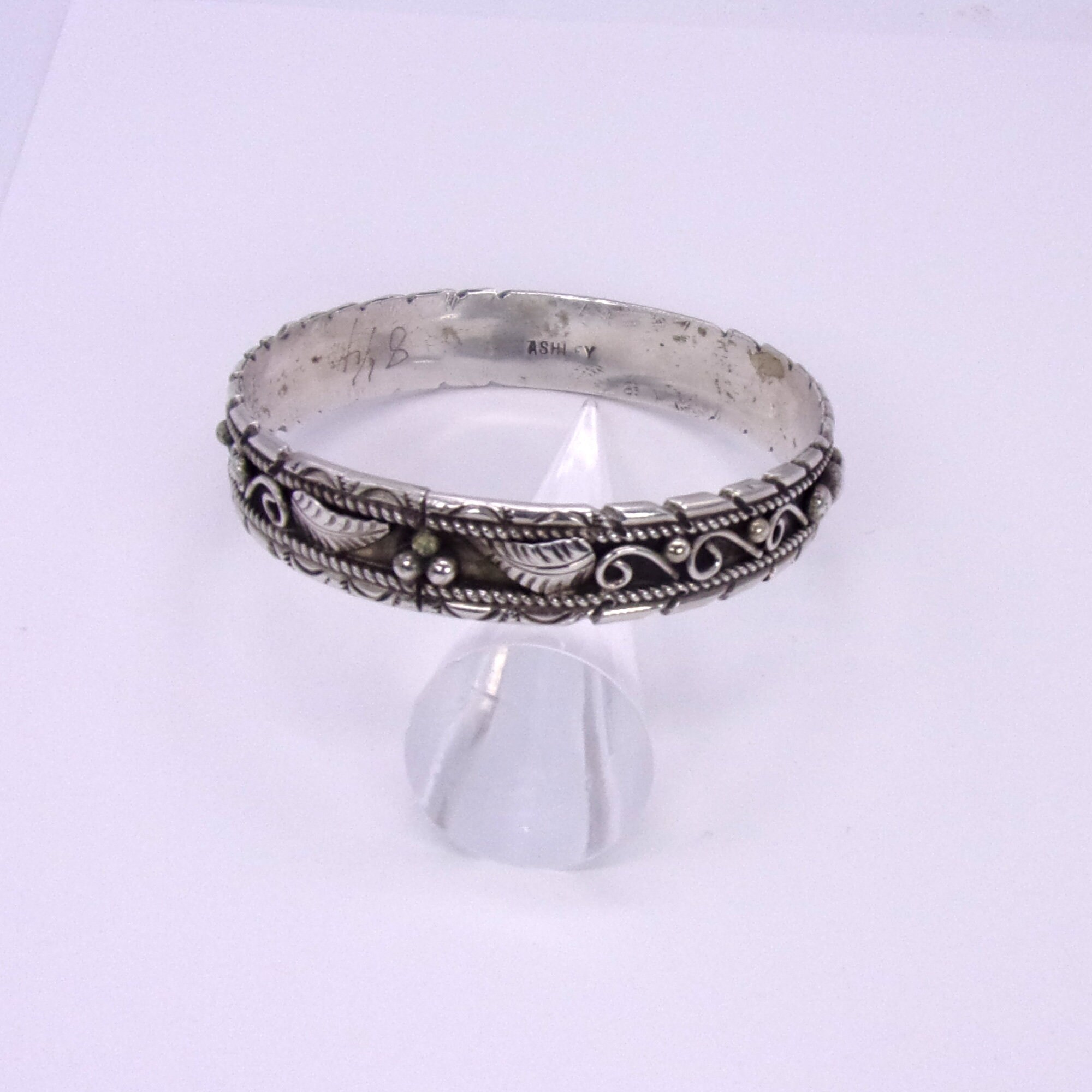 Geomtric Bird!! Monroe Ashley Vintage Native American Navajo Sterling Silver Bracelet Geomtric Bird!! Monroe Ashley Vintage Native American Navajo Sterling Silver Bracelet