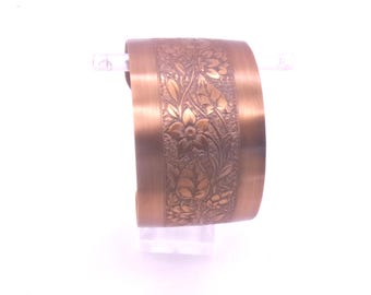 Solid Copper Cuff Bracelet 1.5" Wide, Unisex Copper Bracelet 1970s American Made vintage New Old Stock Antiqued Finish